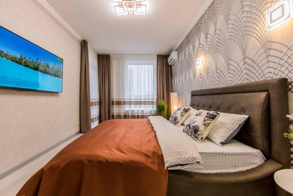 Новые Светлые Апартаменты Метро Славутич Київ Екстер'єр фото